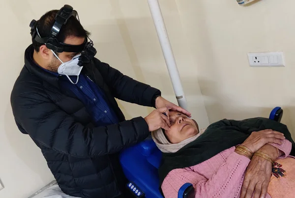 D R Eye Care Centre